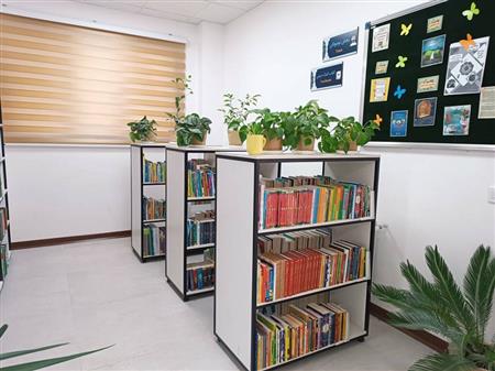 بخش نوجوان کتابخانه